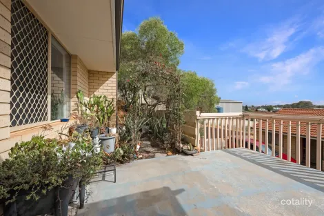 Property photo of 4/8 Eric Street Geraldton WA 6530