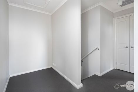 Property photo of 3 Ron Court Canadian VIC 3350