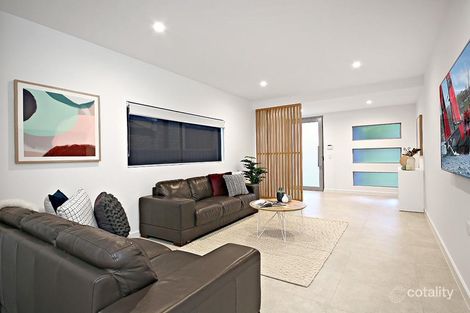 Property photo of 11 Carinya Road Picnic Point NSW 2213