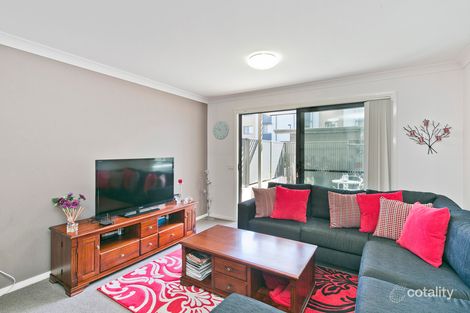 Property photo of 10/2 Trist Street Franklin ACT 2913