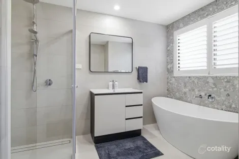 Property photo of 32 Rivergum Way Rouse Hill NSW 2155