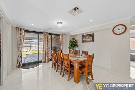 Property photo of 34 Ramlegh Boulevard Clyde North VIC 3978