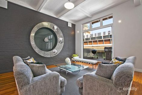 Property photo of 4/30 Oliver Lane Melbourne VIC 3000