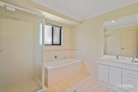Property photo of 6 Wattlebrush Grove Molendinar QLD 4214