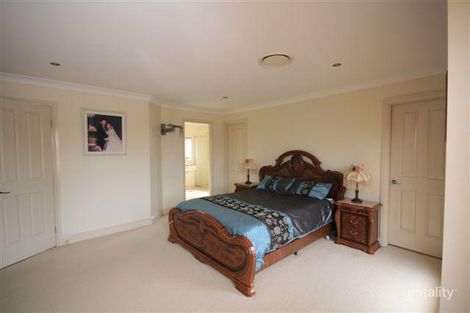 Property photo of 18 St Pauls Avenue Castle Hill NSW 2154