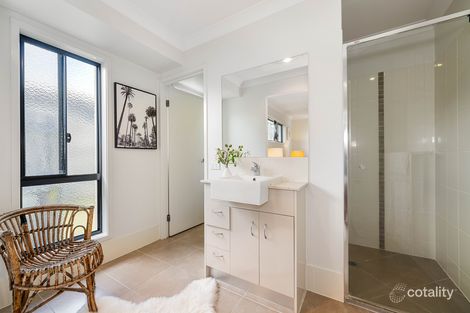 Property photo of 24 Phoenix Crescent Rural View QLD 4740