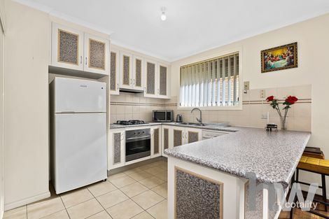 Property photo of 1/12 Willow Crescent Bell Park VIC 3215