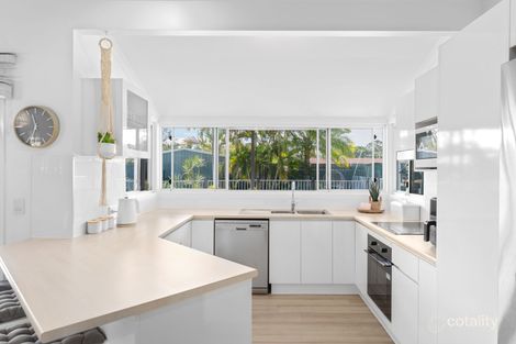 Property photo of 10 Saville Court Browns Plains QLD 4118