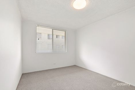 Property photo of 10/14 Mooramba Road Dee Why NSW 2099