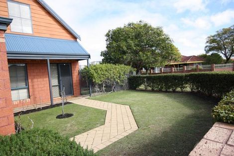 Property photo of 42 Woodchester Road Nollamara WA 6061