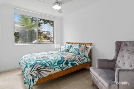 Property photo of 1/14 Third Avenue Palm Beach QLD 4221