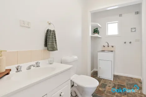 Property photo of 54 Augustine Terrace Glenroy VIC 3046