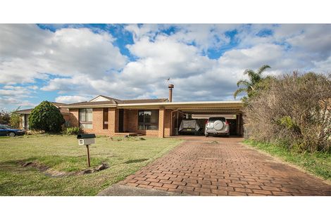 Property photo of 46 Long Reef Crescent Woodbine NSW 2560