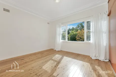 Property photo of 42 Alpha Road Woy Woy NSW 2256