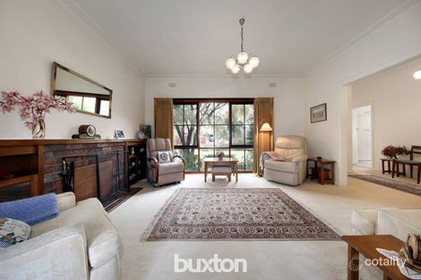 Property photo of 8 Lesden Street Bentleigh East VIC 3165