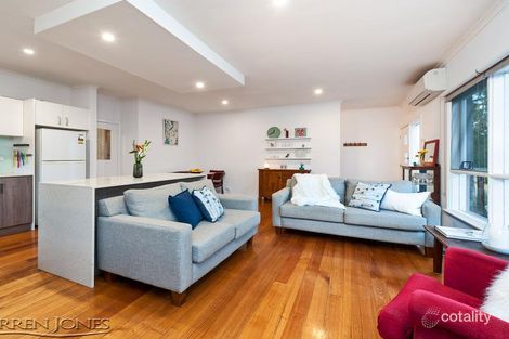 Property photo of 31 Plenty Lane Greensborough VIC 3088