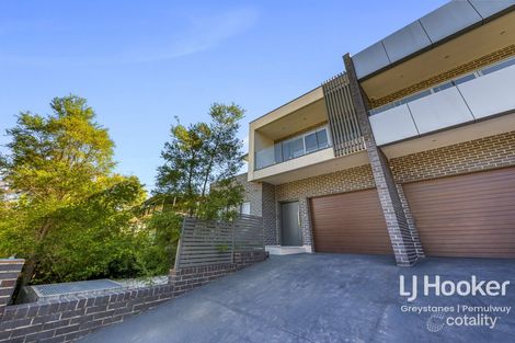 Property photo of 82 Grevillea Crescent Greystanes NSW 2145
