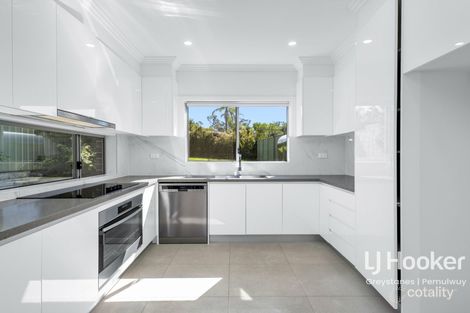 Property photo of 82 Grevillea Crescent Greystanes NSW 2145
