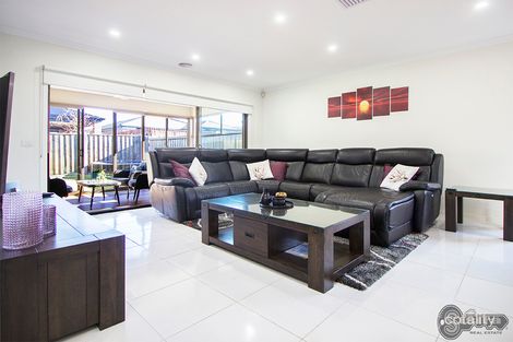 Property photo of 32 Primavera Drive Mickleham VIC 3064