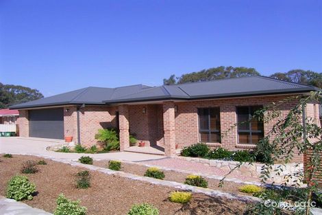 Property photo of 43 Carolyn Jackson Drive Jerrabomberra NSW 2619