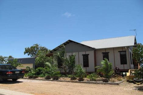 8 Evans Ct, Agnes Water, QLD 4677