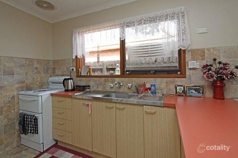 Property photo of 105 Third Avenue Rosebud VIC 3939