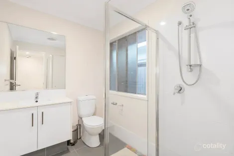 Property photo of 5 Caulfield Court Pimpama QLD 4209