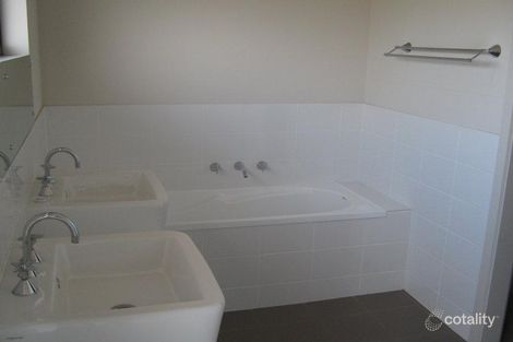 Property photo of 4 West Street Auburn SA 5451