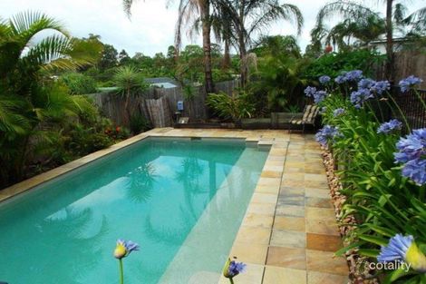 Property photo of 9 Burloo Crescent Ferny Hills QLD 4055