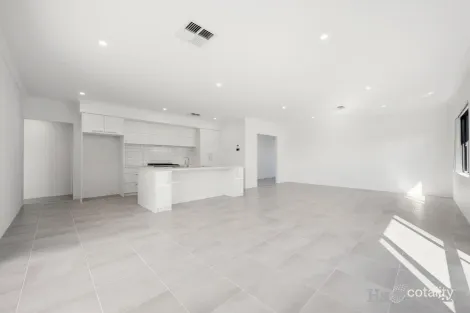 Property photo of 15 Handler Road Forrestdale WA 6112