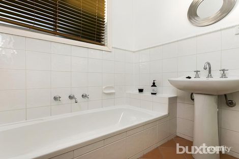 Property photo of 27 Camden Road Newtown VIC 3220