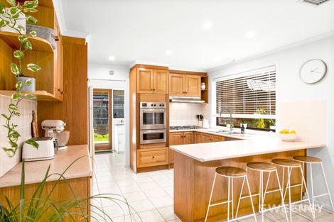 Property photo of 2 Hoddle Way Altona Meadows VIC 3028