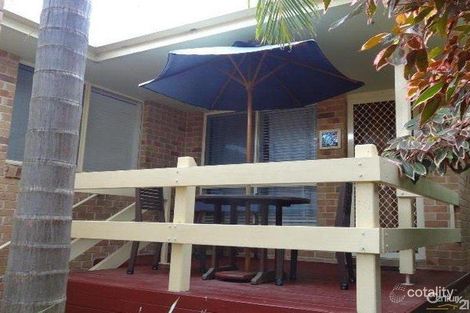 2/5 Honeysuckle St, Sawtell, NSW 2452