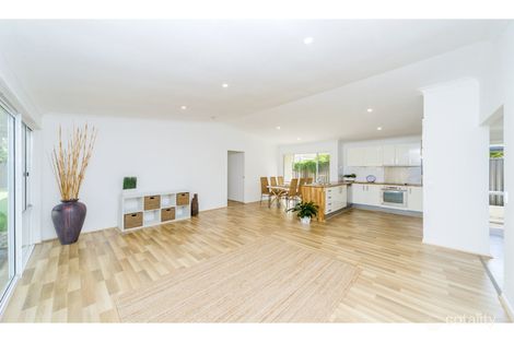 Property photo of 6 Sundown Drive Paradise Point QLD 4216