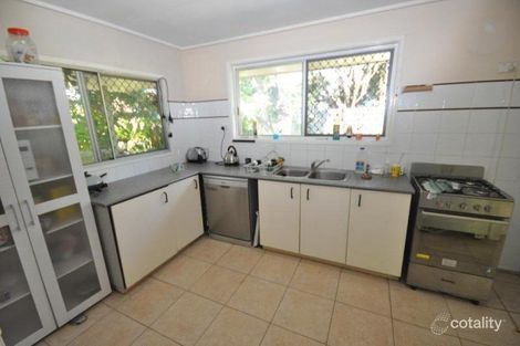 Property photo of 22 Bannerman Street Riverview QLD 4303