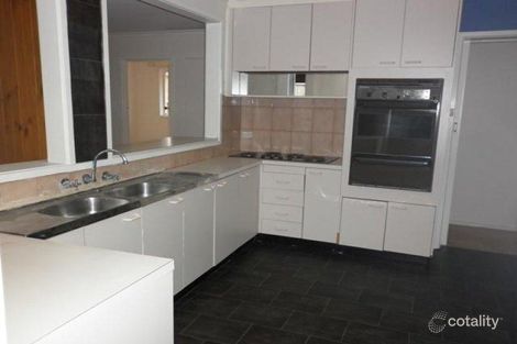 Property photo of 13 Leewarra Drive Glen Waverley VIC 3150