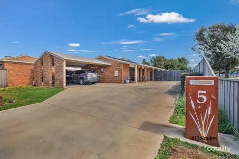Property photo of 5 Ada Court Echuca VIC 3564