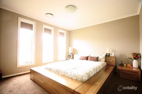 Property photo of 6 Crick Place Oran Park NSW 2570