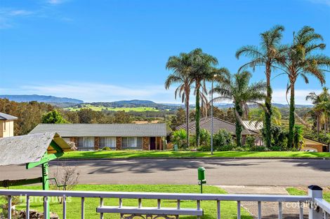 Property photo of 23 Cameron Crescent Kiama Downs NSW 2533