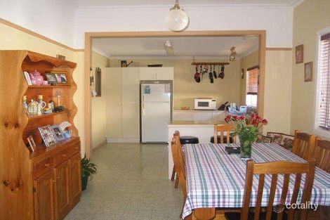 Property photo of 28 McLaughlin Street Ardeer VIC 3022