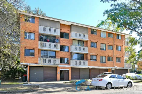 7/32 Remembrance Ave, Warwick Farm, NSW 2170