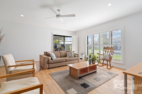 Property photo of 32 Limestone Crescent Forster NSW 2428
