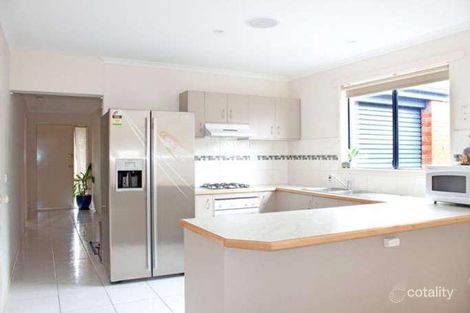 Property photo of 76 Central Road Hampton Park VIC 3976