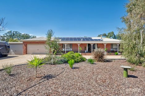 15-17 Paxton St, Great Western, VIC 3374