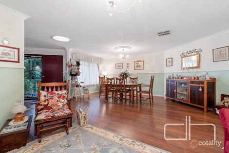 Property photo of 118 The Broadview Landsdale WA 6065