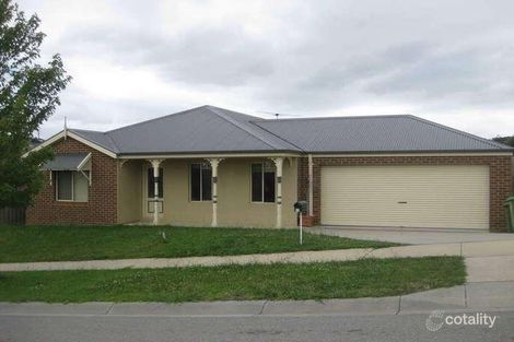 20 Lancaster Way, Beaconsfield, VIC 3807