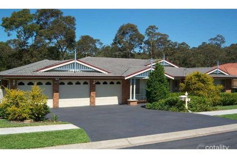 9 Hebrides Rd, Fletcher, NSW 2287