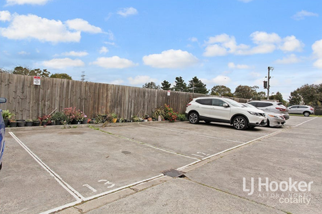 Property photo of 13/10 Heather Avenue Brooklyn VIC 3012