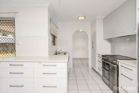 Property photo of 7 Jeannie Court Rasmussen QLD 4815