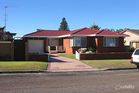 15 Anchor Ave, Toukley, NSW 2263